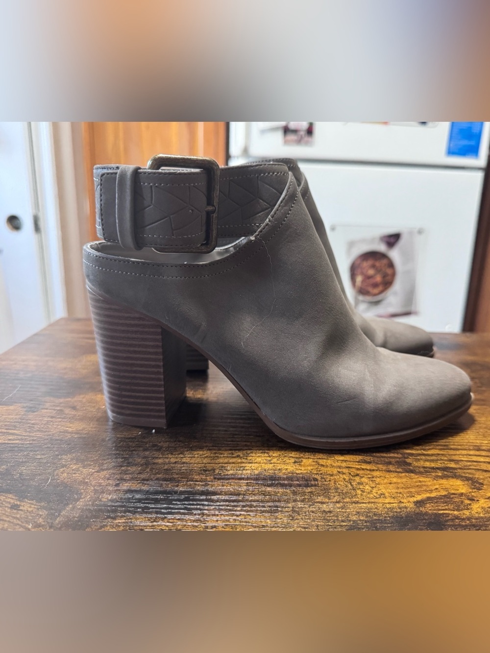 American Eagle Gray Faux Leather Block Heel Ankle Strap Bootie Mules Size 8.5